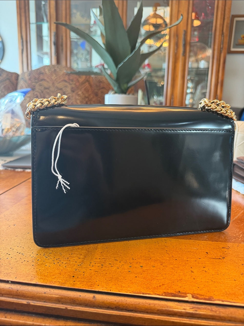 Tory Burch Black Patent Leather Crossbody with Gold Chain - Picture 4 of 7